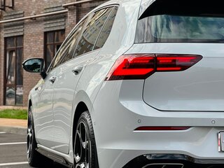2021 Volkswagen Golf VIII, белый, 2750000 рублей, вид 4