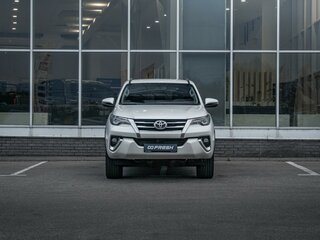2018 Toyota Fortuner II, белый, 3450000 рублей, вид 3
