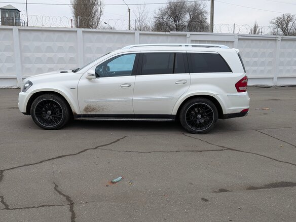 2012 Mercedes-Benz GL-Класс 350 I (X164) Рестайлинг, белый, 2400000 рублей - вид 3