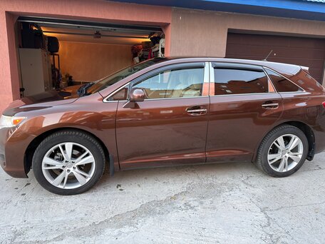 2010 Toyota Venza I, коричневый, 2000000 рублей, вид 4