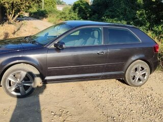 2010 Audi A3 II (8P) Рестайлинг 2, серый, 900000 рублей, вид 3