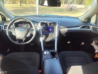 2020 Ford Fusion (North America) II Рестайлинг, синий, 1900000 рублей, вид 5