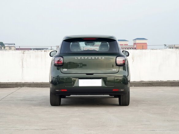 2026 Leapmotor A10 53 kWh, зелёный, 1920000 рублей - вид 6