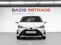 2018 Toyota Vitz III (XP130) Рестайлинг 2, белый - вид 1