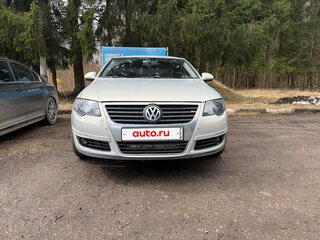 2009 Volkswagen Passat B6, серебристый, 700000 рублей, вид 1