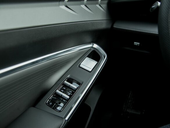 2026 Geely Cityray, серый, 3351141 рублей - вид 22