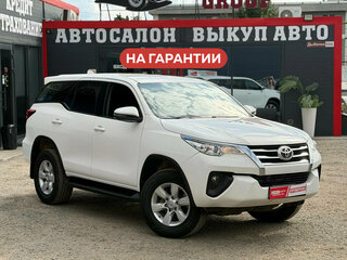 2018 Toyota Fortuner II, белый, 2299000 рублей, вид 1