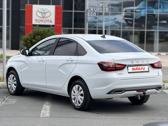 2023 Lada (ВАЗ) Vesta I Рестайлинг (NG), белый, 1055000 рублей - вид 5