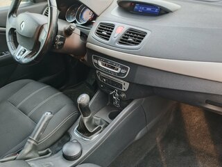 2014 Renault Fluence I Рестайлинг, белый, 555000 рублей, вид 3