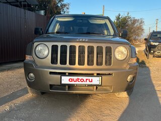 2007 Jeep Liberty (Patriot), серый, 730000 рублей, вид 2