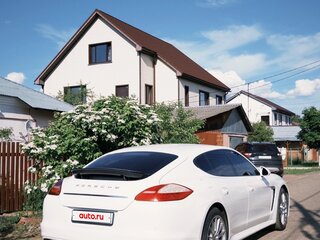 2011 Porsche Panamera 4 I, белый, 2175000 рублей, вид 3
