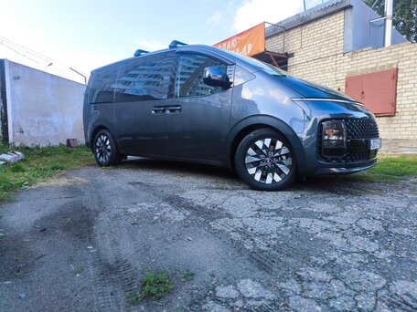 2021 Hyundai Staria I, серый, 4650000 рублей, вид 5