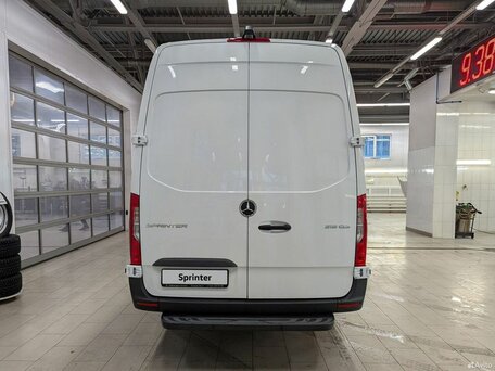2023 Mercedes-Benz Sprinter, белый, 8990000 рублей, вид 5