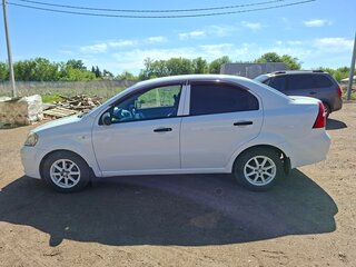 2010 Chevrolet Aveo I Рестайлинг, белый, 380000 рублей, вид 5