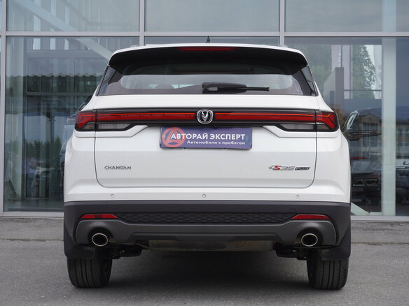 2023 Changan CS35 Plus I Рестайлинг, белый - вид 5