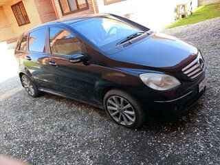 2007 Mercedes-Benz B-Класс 200 I (W245), чёрный, 750000 рублей, вид 1