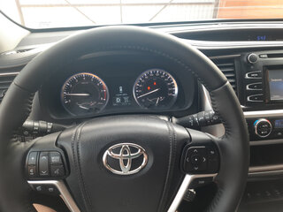 2014 Toyota Highlander III (XU50), красный, 2780000 рублей, вид 5
