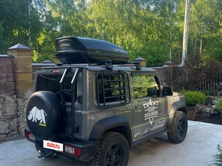 2022 Suzuki Jimny Sierra IV, серый, 2500000 рублей, вид 2