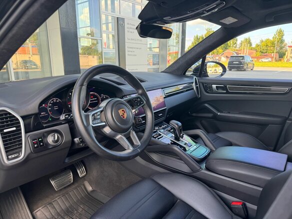2019 Porsche Cayenne III, синий, 4800000 рублей - вид 7