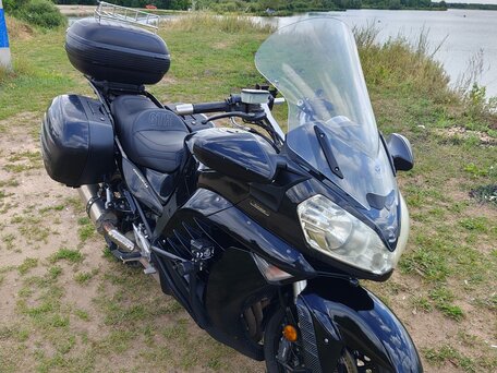 2012 Kawasaki GTR 1400 (Concours 14), чёрный, 880000 рублей, вид 3