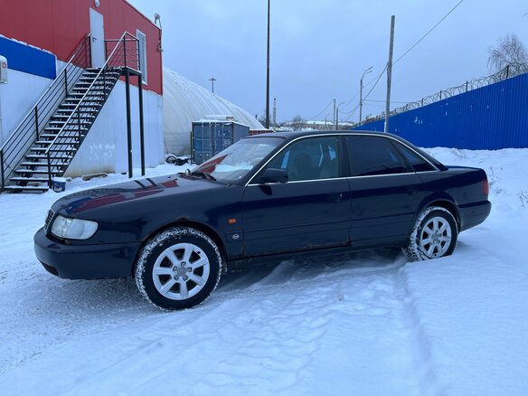1996 Audi A6 I (C4), синий, 399000 рублей - вид 1