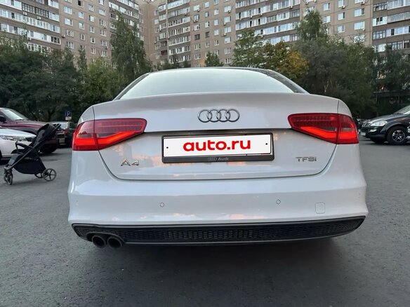 2015 Audi A4 IV (B8) Рестайлинг, белый, 1500000 рублей - вид 5