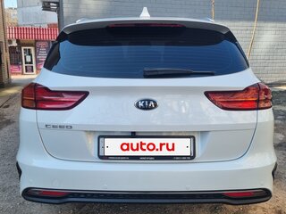 2021 Kia Ceed III, белый, 2000000 рублей, вид 4
