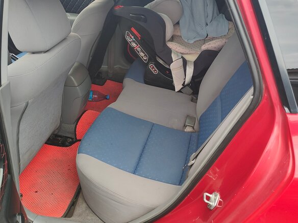 2004 Mazda 3 I (BK), красный, 390000 рублей - вид 11