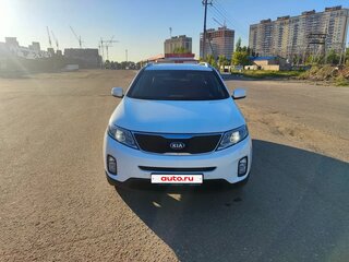 2018 Kia Sorento II Рестайлинг, белый, 2600000 рублей, вид 2