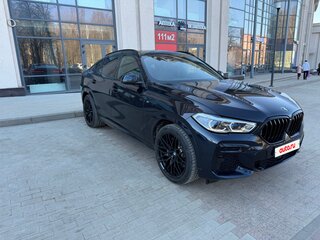 2023 BMW X6 40i III (G06), синий, 10800000 рублей, вид 4