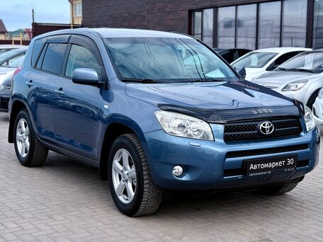 Toyota RAV4 III (XA30)