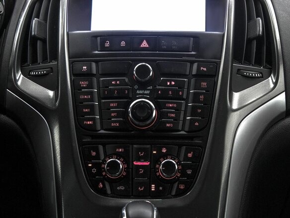 2012 Opel Astra J, красный - вид 17