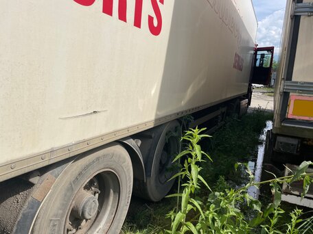 2003 General Trailers TF34, белый, 550000 рублей, вид 1