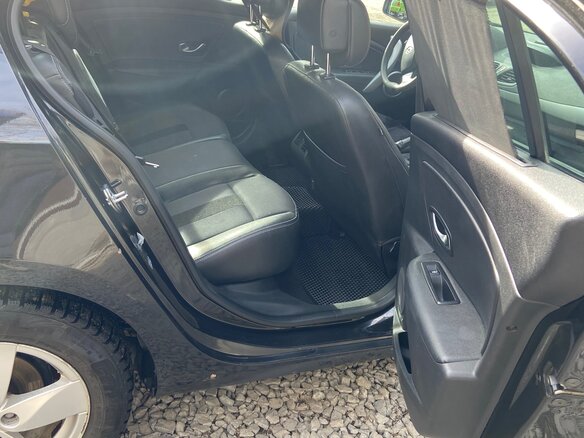 2010 Renault Fluence I, чёрный, 480000 рублей - вид 12