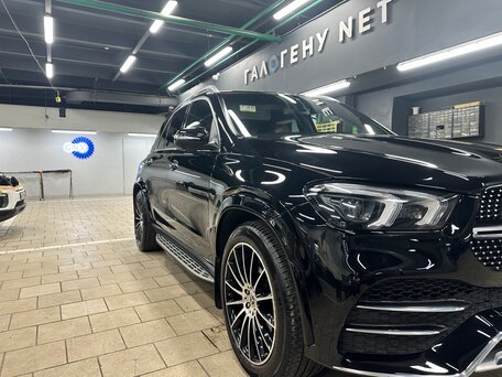 2020 Mercedes-Benz GLE 450 II (V167), чёрный, 5250000 рублей, вид 2