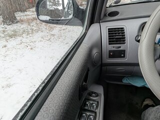 2004 Hyundai Matrix I, серебристый, 310000 рублей, вид 4