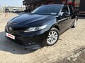 2020 Toyota Camry VIII (XV70), чёрный, 2400000 рублей - вид 2