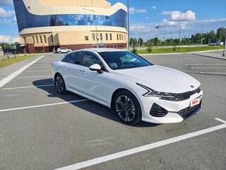 2021 Kia K5 III, белый, 3000000 рублей, вид 2