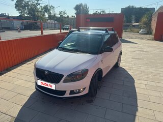 2012 Skoda Fabia II Рестайлинг, белый, 900000 рублей, вид 3