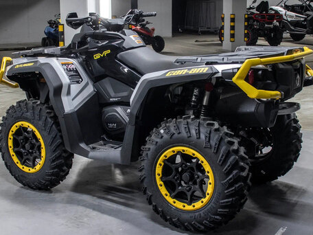 2024 BRP Can-Am Outlander XT-P 1000R, жёлтый, 2172529 рублей, вид 4