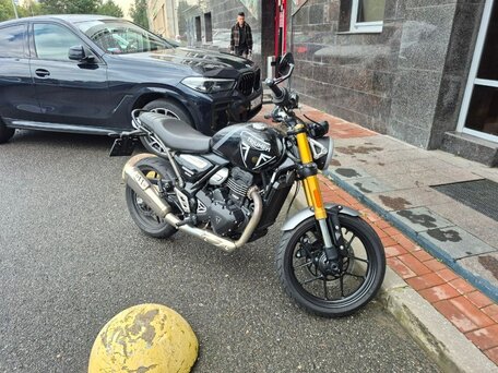 2024 Triumph Speed 400, чёрный, 540000 рублей, вид 1