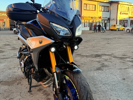 2019 Yamaha MT-09 Tracer (FJ-09), синий, 1350000 рублей, вид 4
