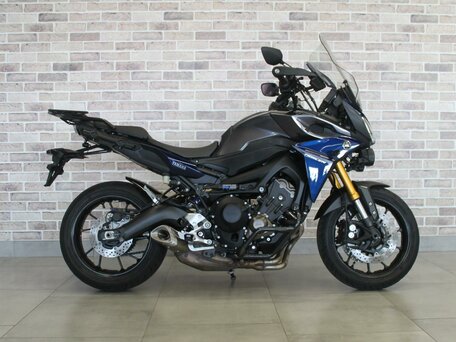 2016 Yamaha MT-09 Tracer (FJ-09), серый, 774000 рублей, вид 1