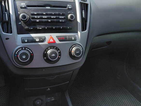 2009 Kia Ceed I, бежевый, 640000 рублей - вид 23