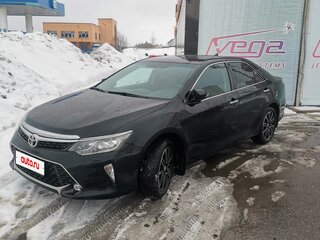 2018 Toyota Camry VII (XV50) Рестайлинг 2, чёрный, 2450000 рублей, вид 1