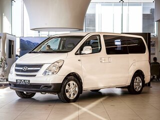 Hyundai Grand Starex I