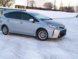 2019 Toyota Prius v (+) I Рестайлинг (ZVW40/41), серый, 2295000 рублей, вид 5