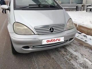 2002 Mercedes-Benz A-Класс 160 I (W168) Рестайлинг, серебристый, 445000 рублей, вид 1