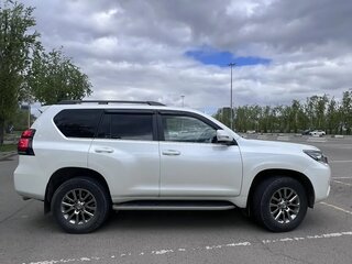 2020 Toyota Land Cruiser Prado 150 Series Рестайлинг 2, белый, 6500000 рублей, вид 5