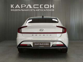2021 Hyundai Sonata VIII (DN8), белый, 1659000 рублей, вид 4